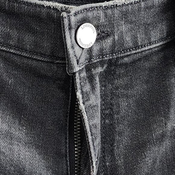 NWT Liverpool Kennedy Crop Straight Jeans Size 28 Black Distressed 90s Y2K - Picture 4 of 8